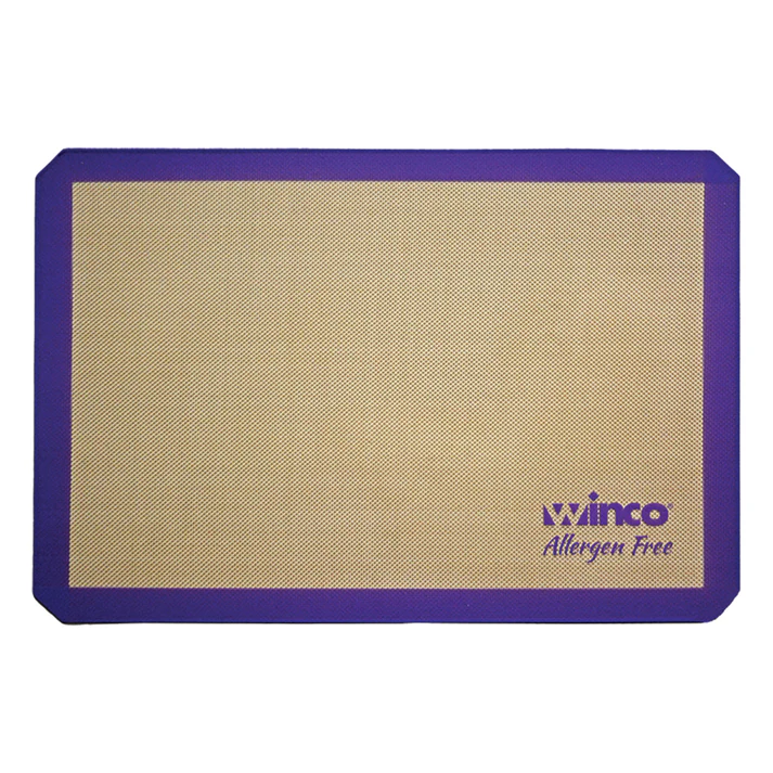 Allergen-Free Silicone Baking Mat - Two-Thirds (2/3)