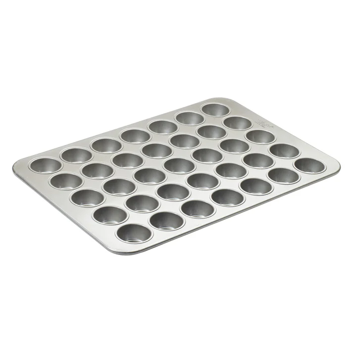 Glazed Aluminized Steel Steel Muffin Pans - 3.8 oz